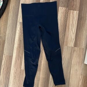 LNDR navy workout Leggings